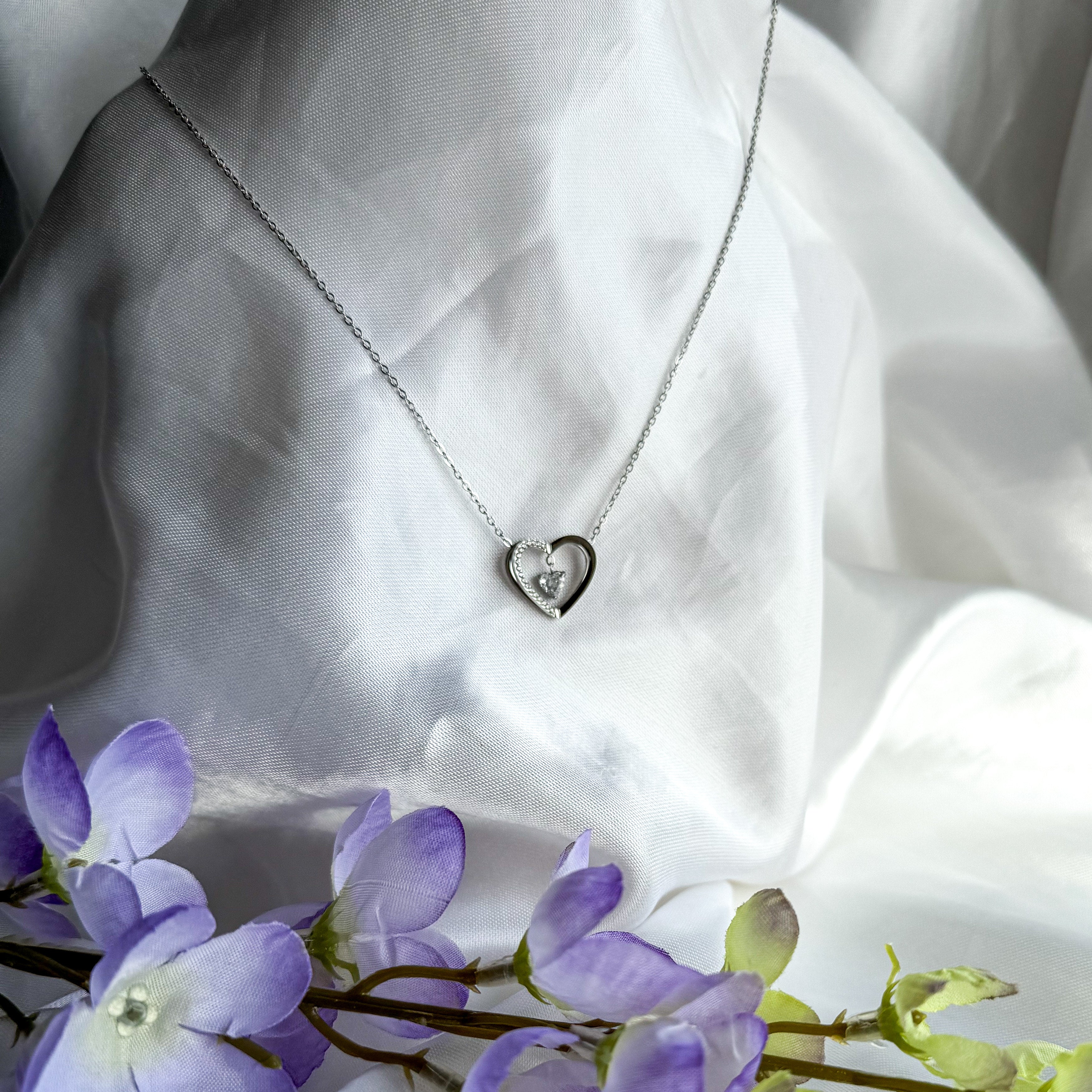 Collana Cuore punto luce