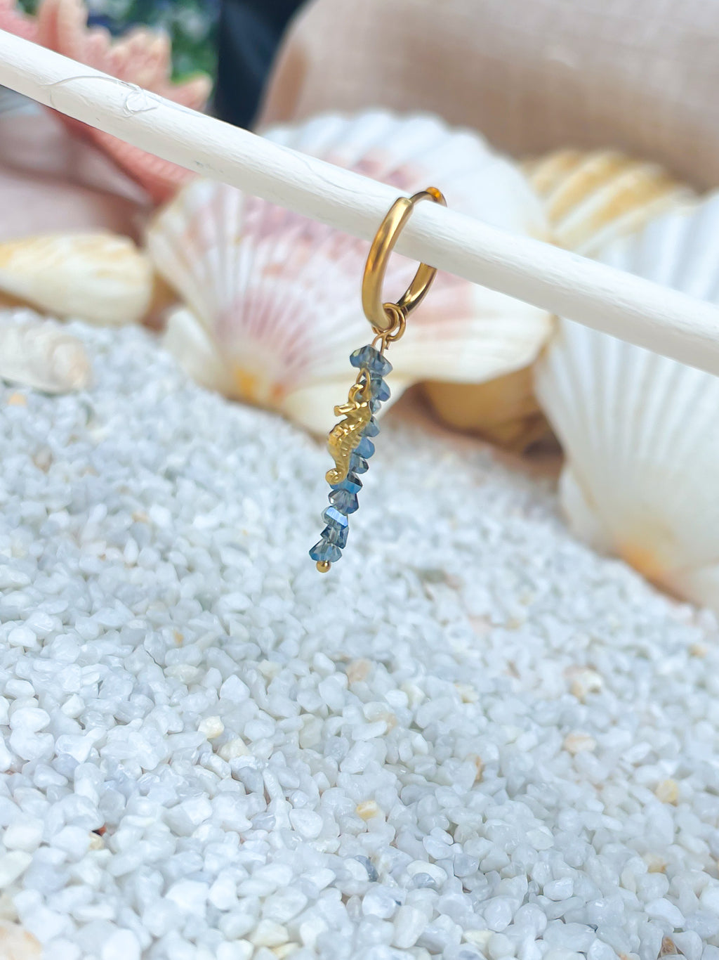 Orecchini Cavalluccio blu gold