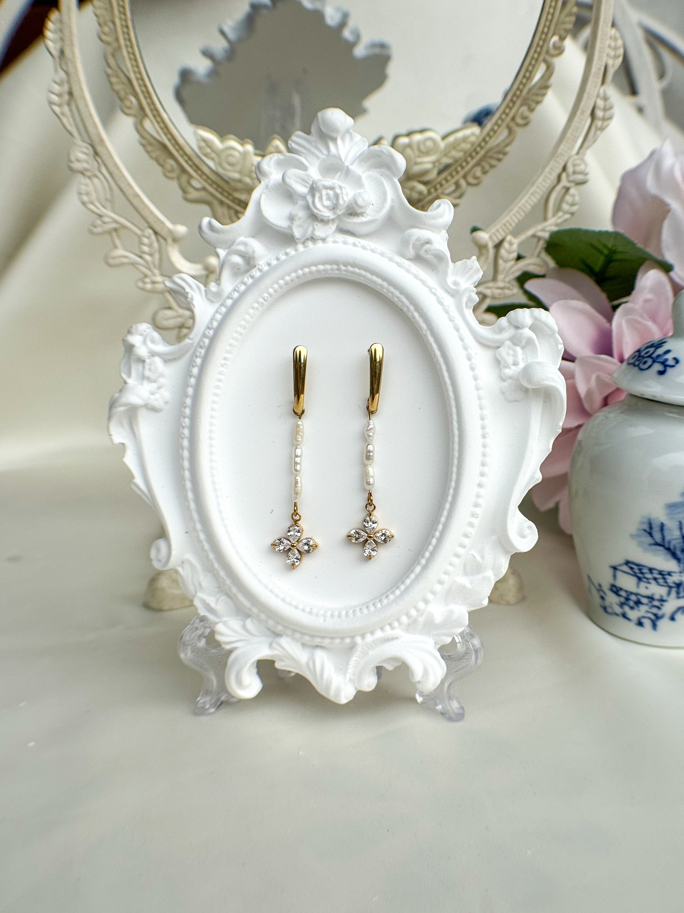 Orecchino Fiore Gold